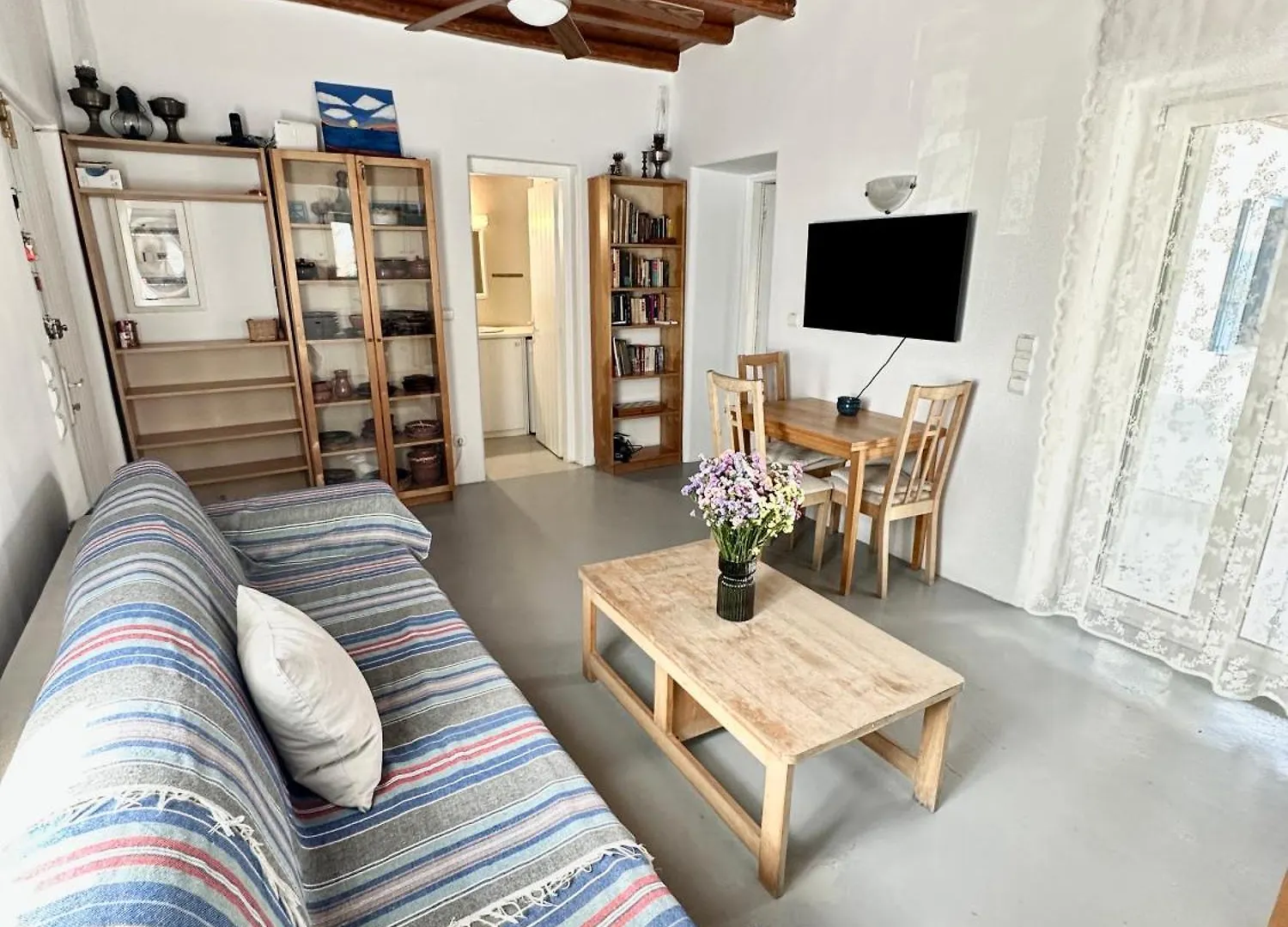 Spacious Traditional Mykonian House Mykonos Town Grecia